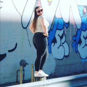 Meet your Posher, Blake